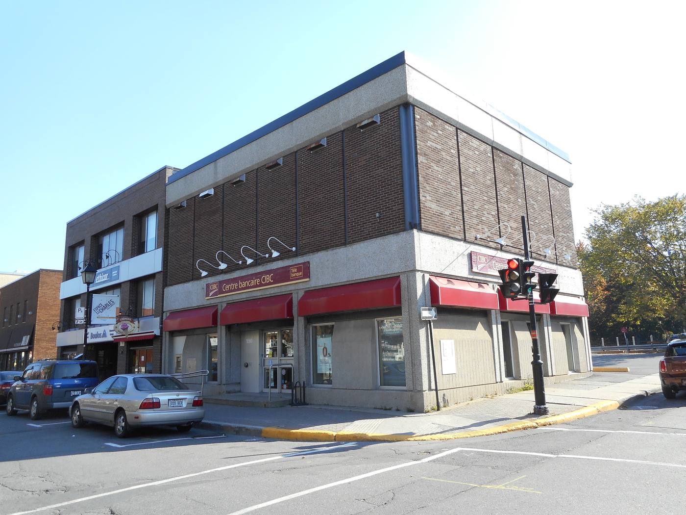 Rue Saint-Charles Ouest dans le Vieux-Longueuil, bâtiments patrimoniaux